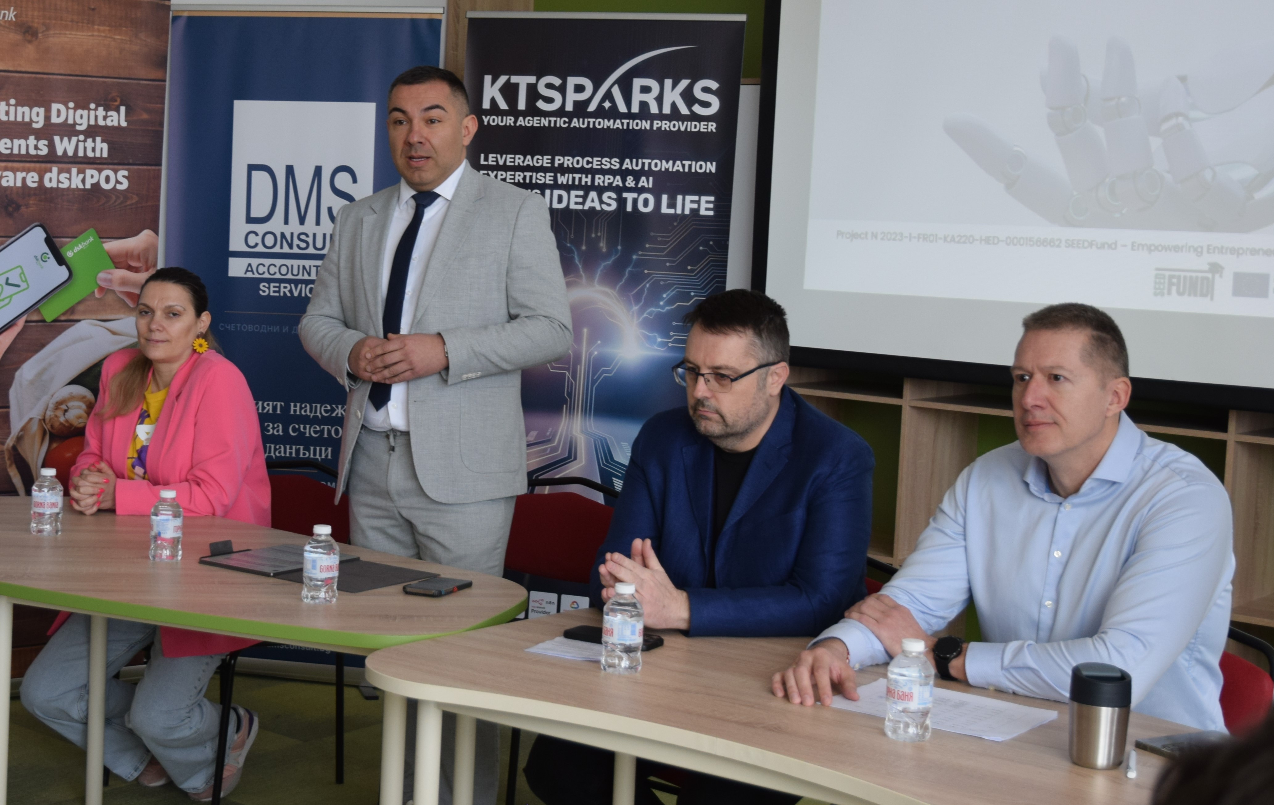 AI хакатон „The AI Architect: преобрази бизнеса с AI агенти“ събра млади таланти в областта на изкуствения интелект